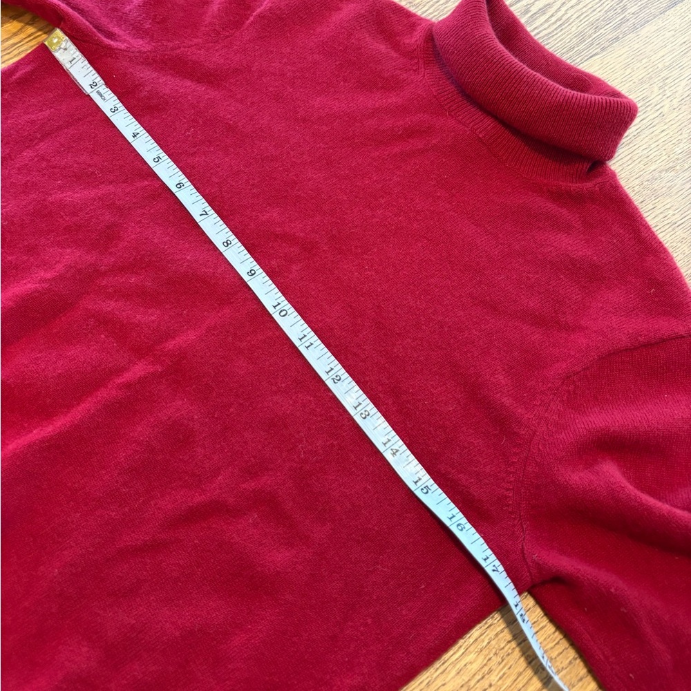 Saks Fifth Avenue Vintage 90’s Y2K Red Cashmere Turtleneck Sweater Size M - Picture 4 of 8